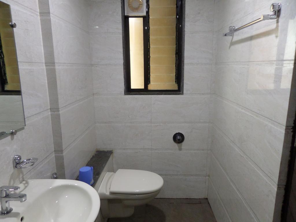Sai Heera Residency Hotel Sirdi Kültér fotó